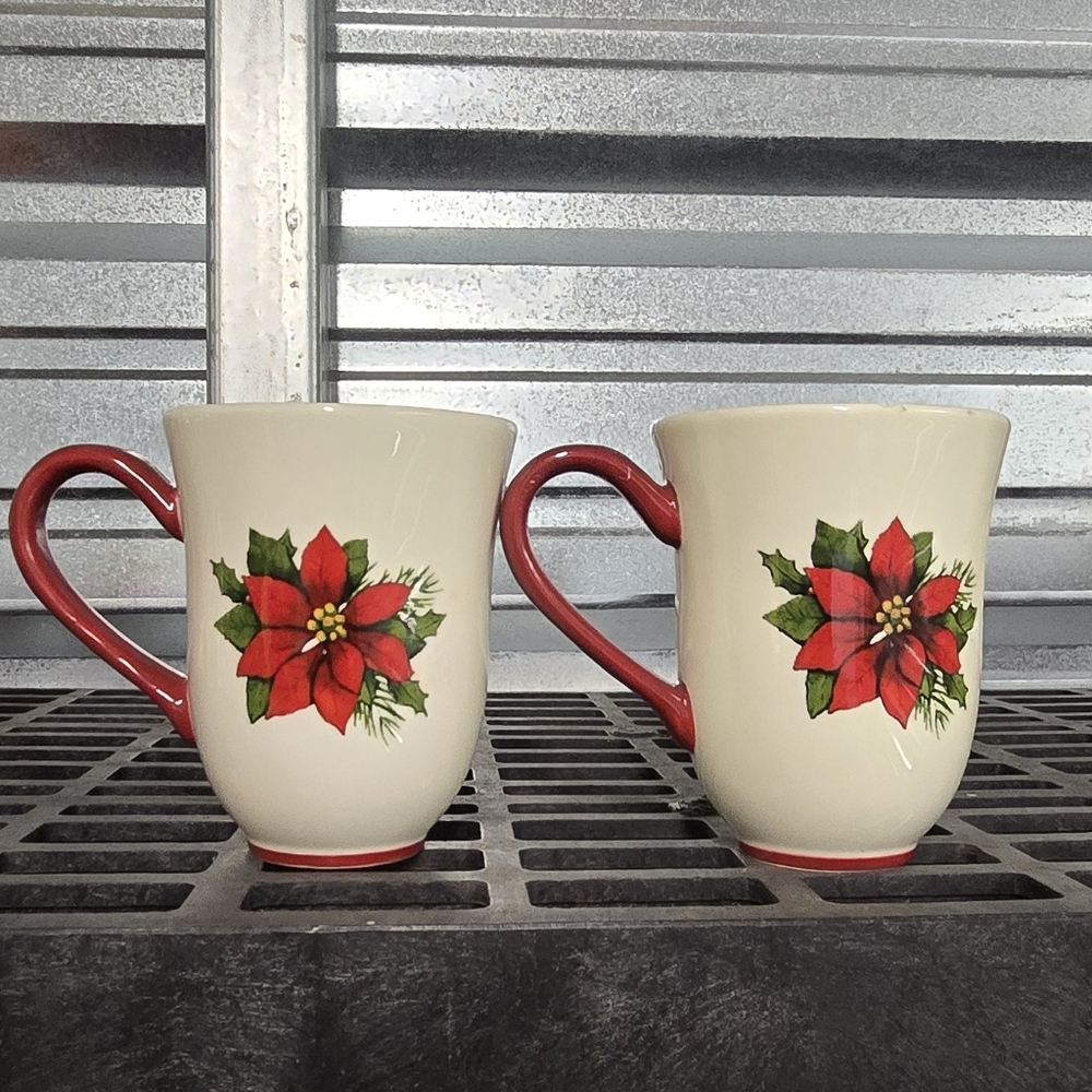 Better Homes And Gardens Poinsettia‎ Design Ceramic Mugs - Set of 2